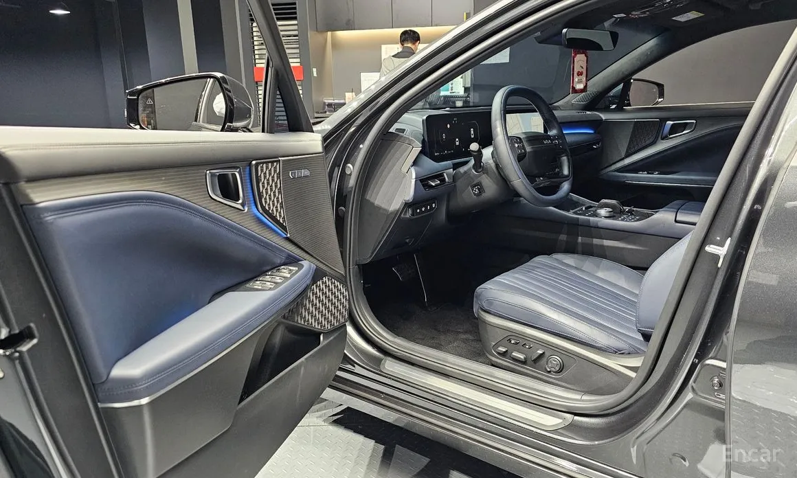 Фото 11 - Kia K8