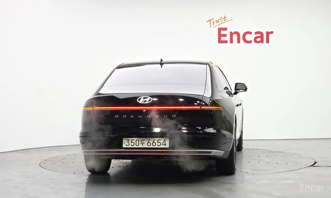 Фото 4 - Hyundai Grandeur