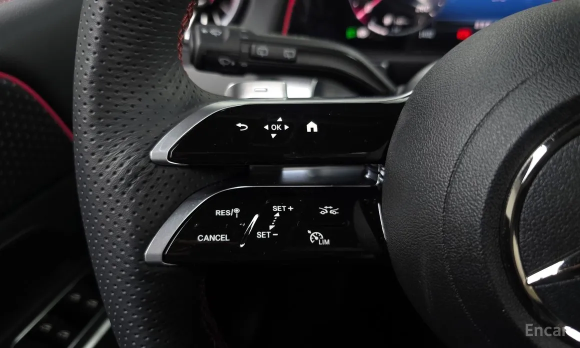 Фото 16 - Mercedes-Benz GLB-Class