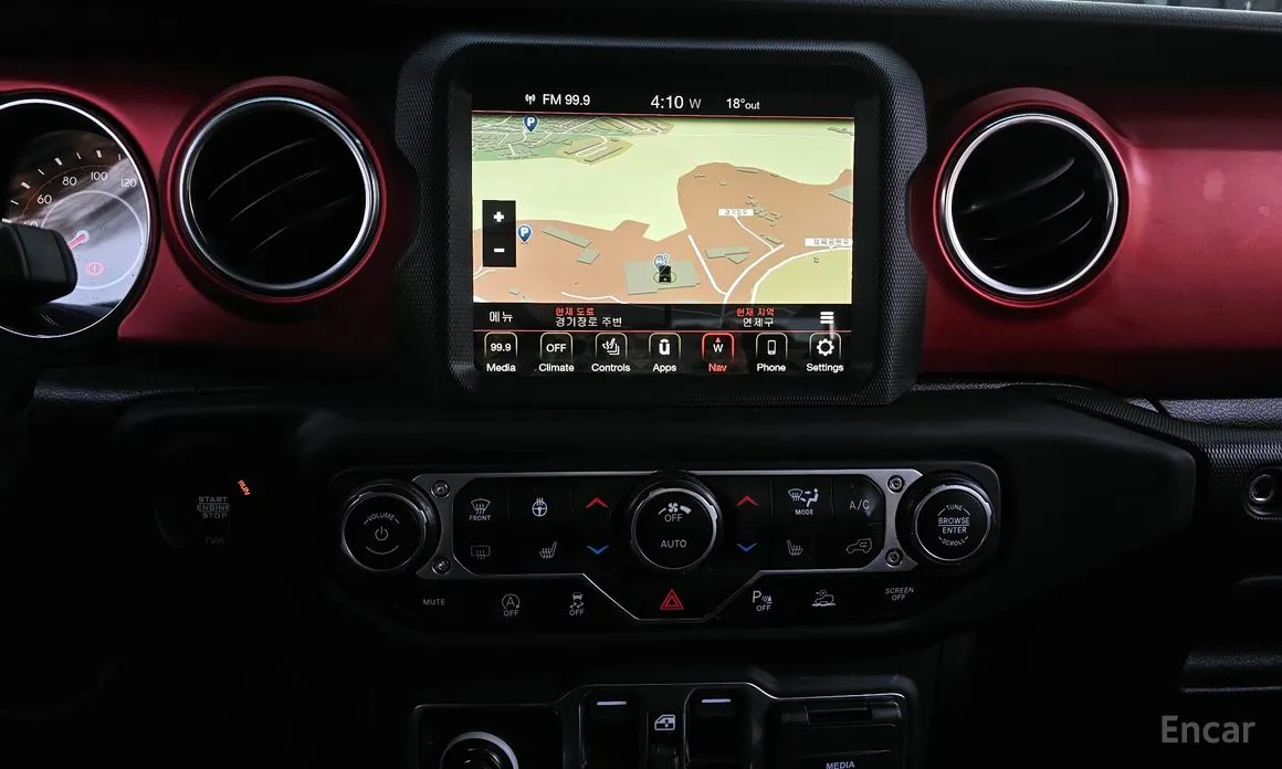 Фото 16 - Jeep Gladiator