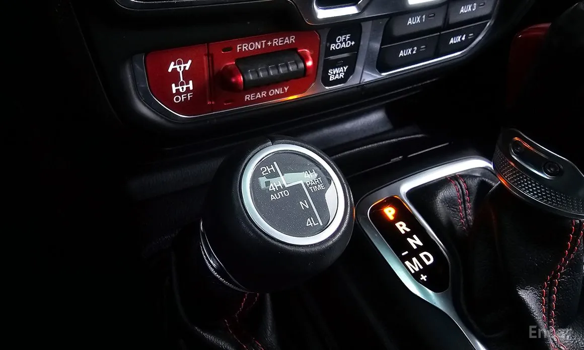 Фото 18 - Jeep Gladiator