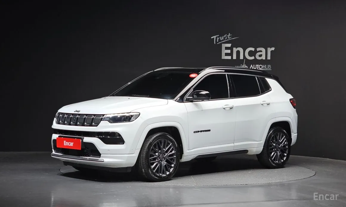 Фото 1 - Jeep Compass