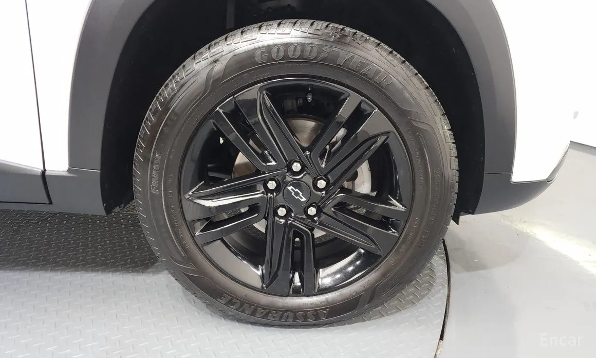 Фото 5 - Chevrolet Trax