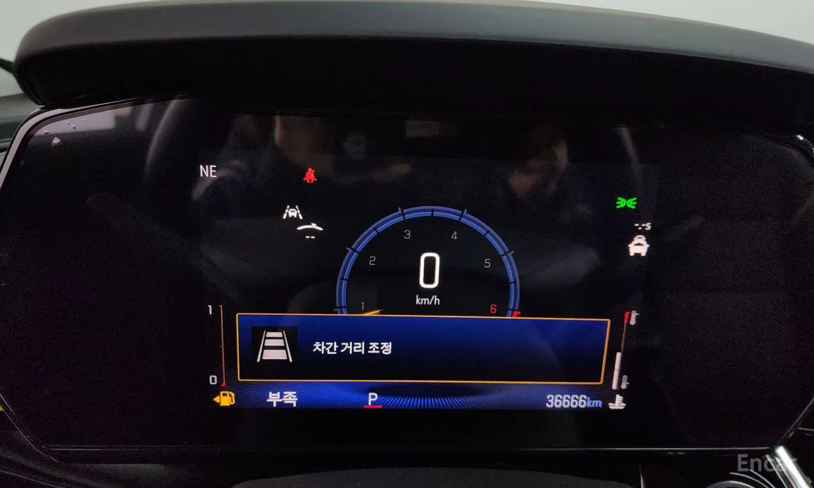 Фото 8 - Chevrolet Trax