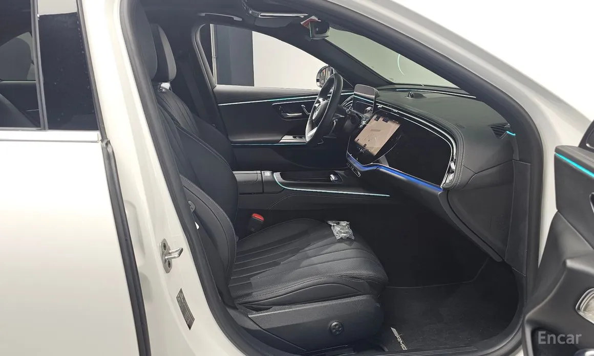 Фото 11 - Mercedes-Benz E-Class