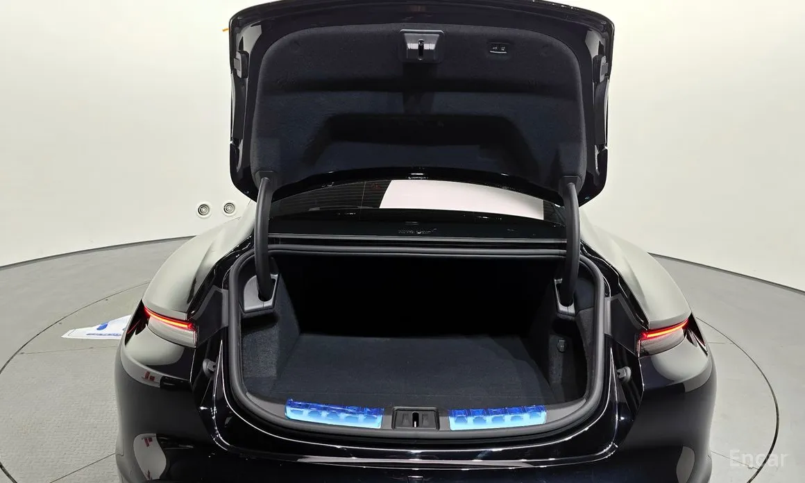 Фото 20 - Porsche Taycan