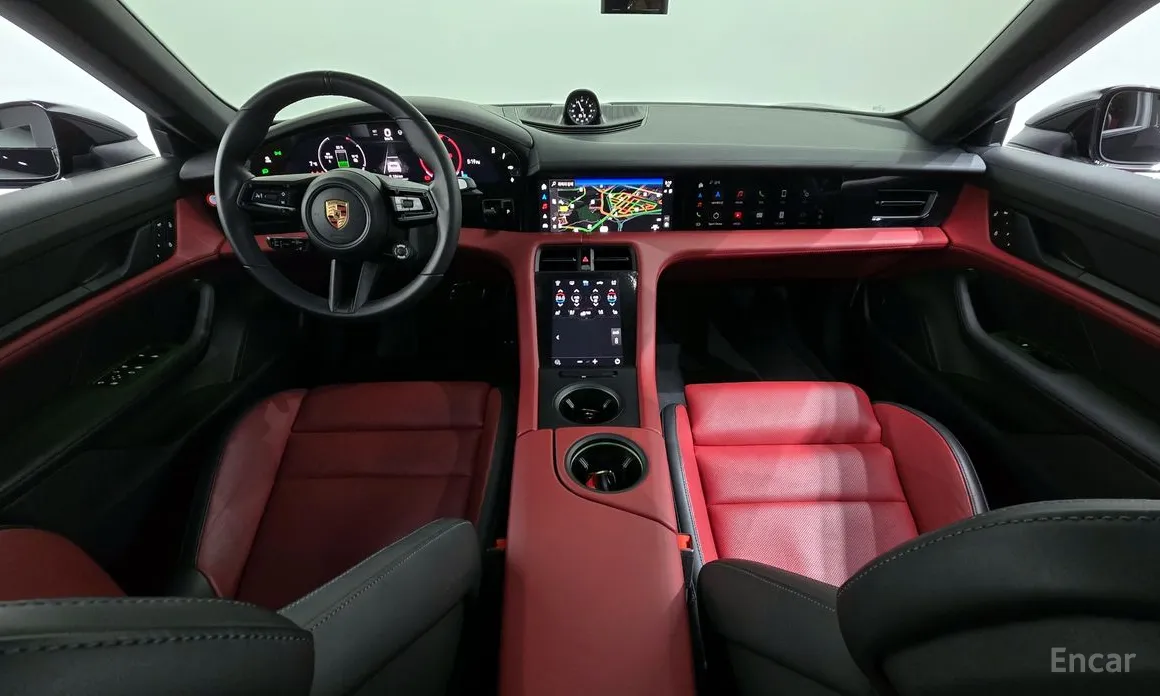 Фото 7 - Porsche Taycan