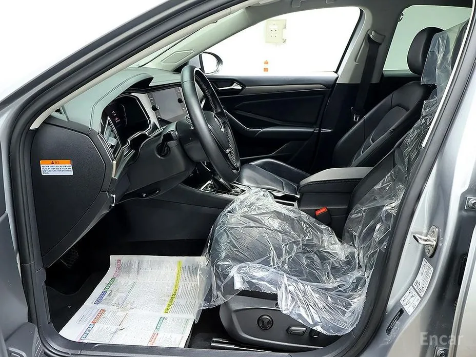 Фото 11 - Volkswagen Jetta