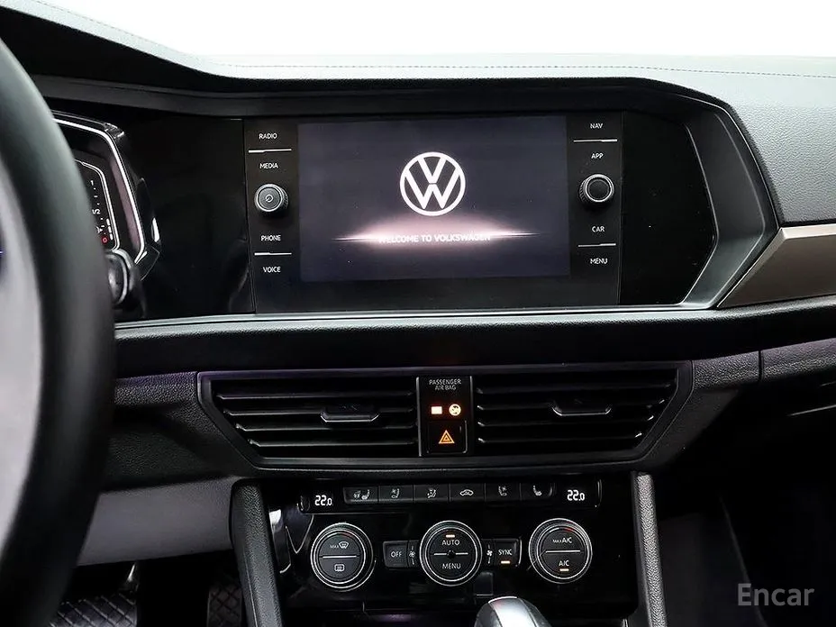 Фото 9 - Volkswagen Jetta