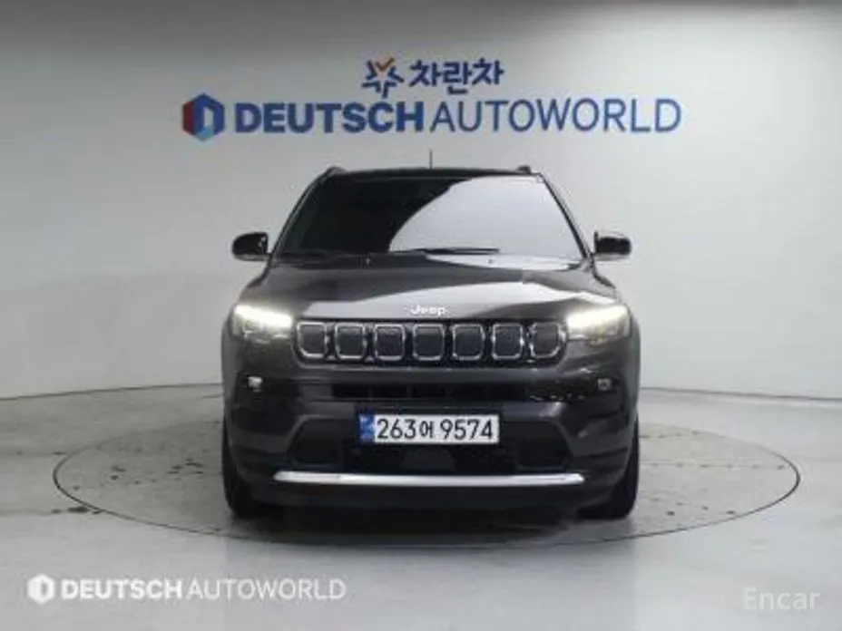 Фото 3 - Jeep Compass