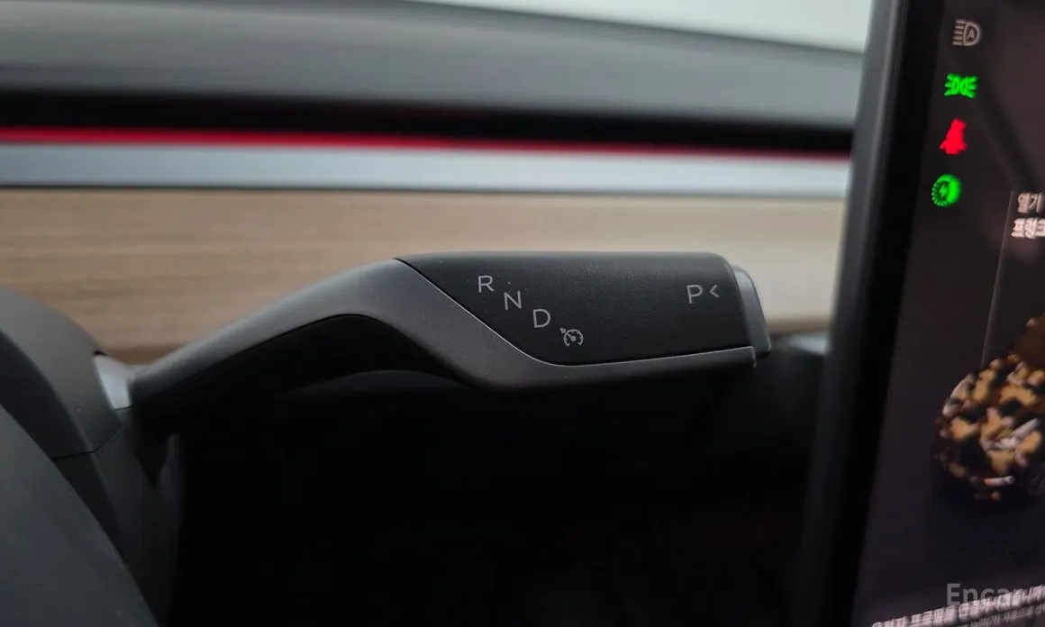 Фото 9 - Tesla Model Y