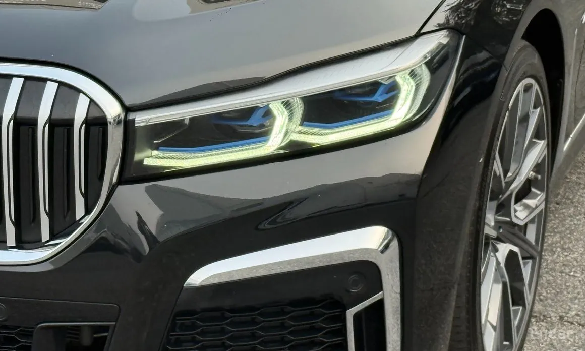 Фото 20 - BMW 7 Series