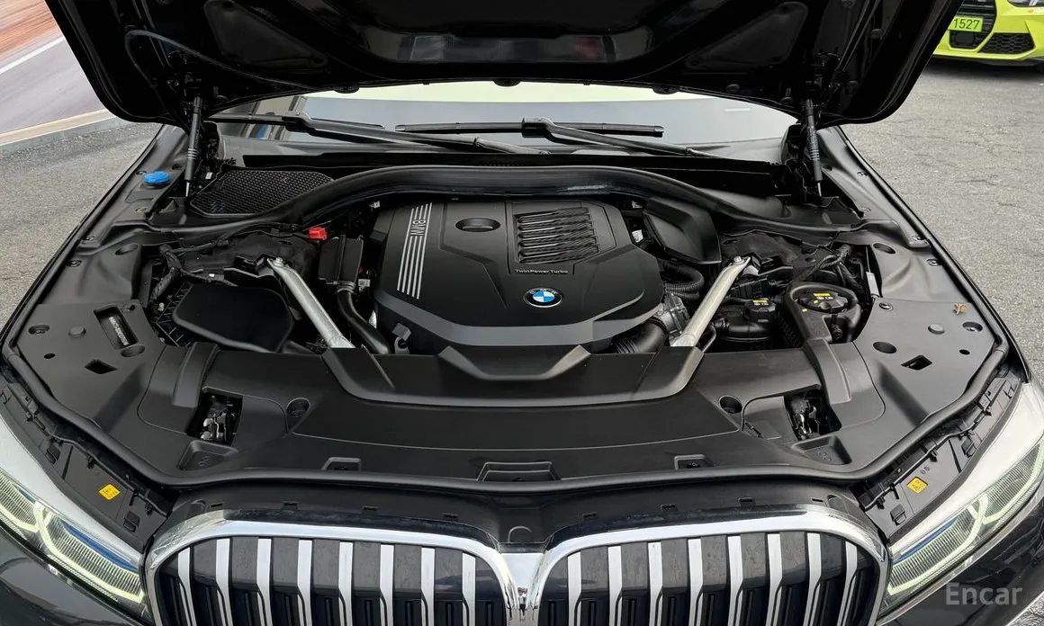 Фото 6 - BMW 7 Series