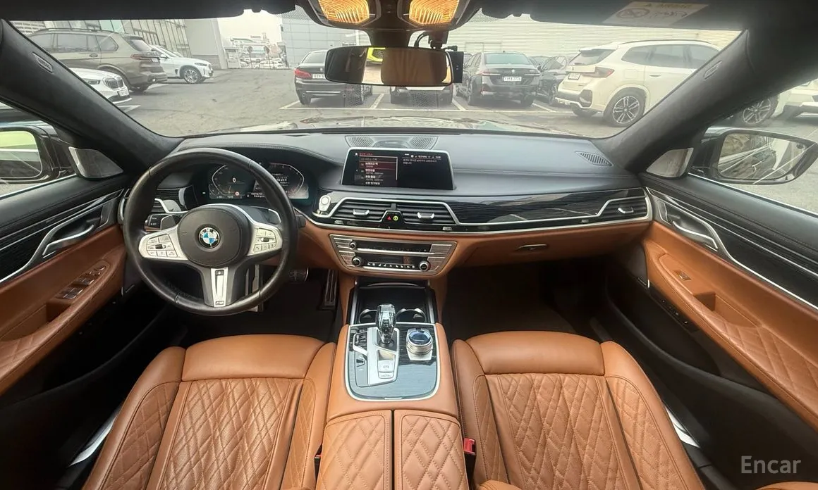 Фото 7 - BMW 7 Series