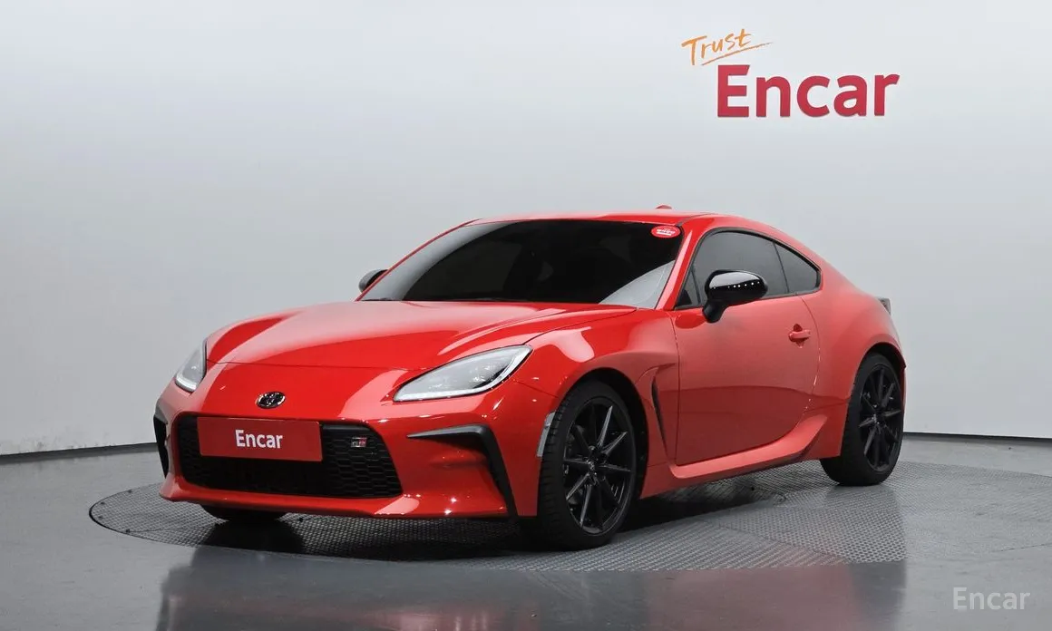 Фото 1 - Toyota 86