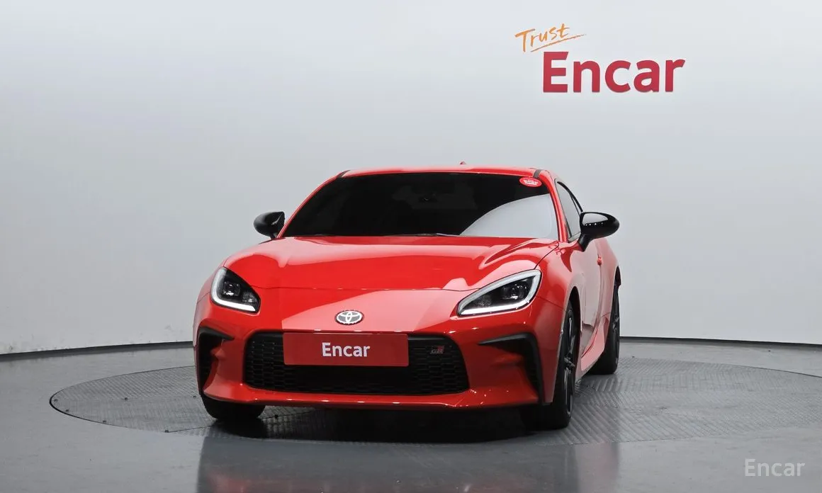 Фото 3 - Toyota 86