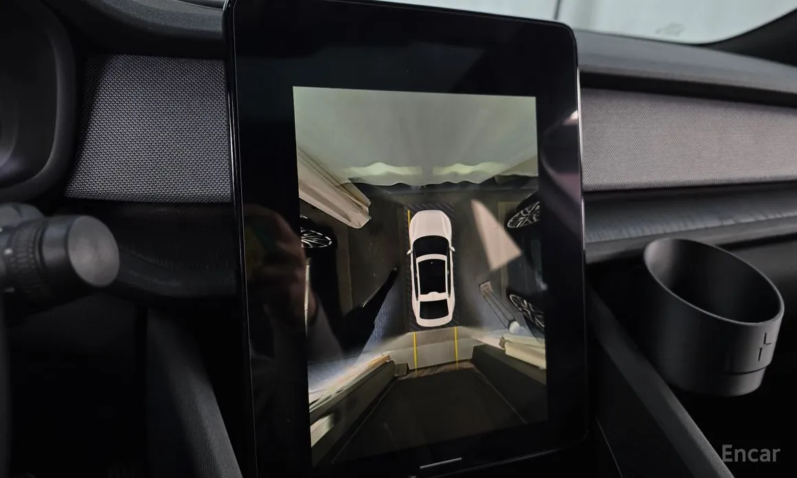 Фото 15 - Polestar 2