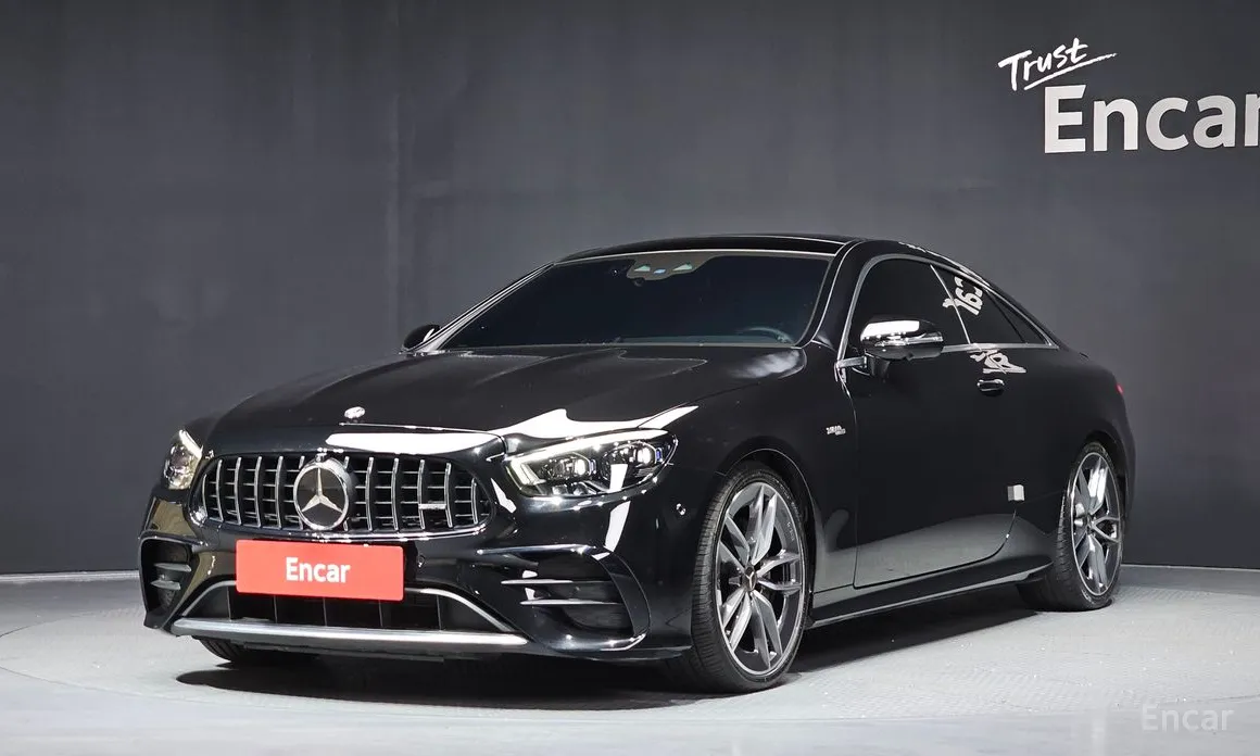 Фото 1 - Mercedes-Benz E-Class