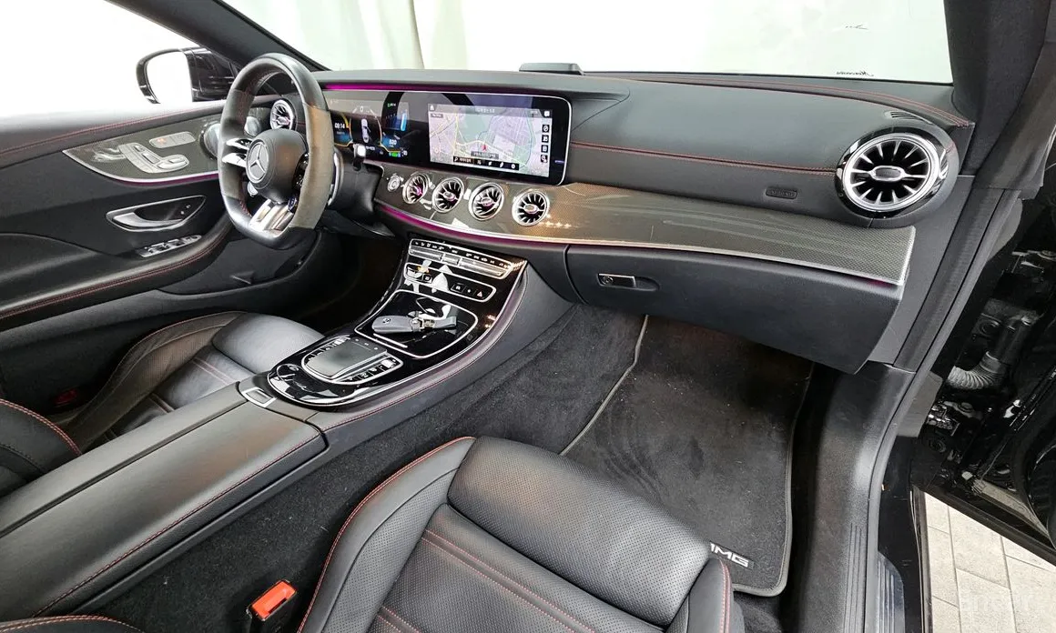 Фото 7 - Mercedes-Benz E-Class