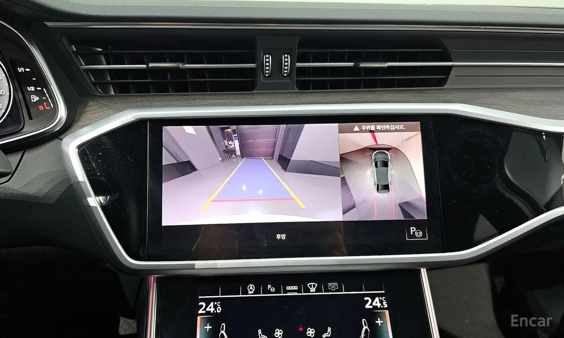 Фото 16 - Audi A6