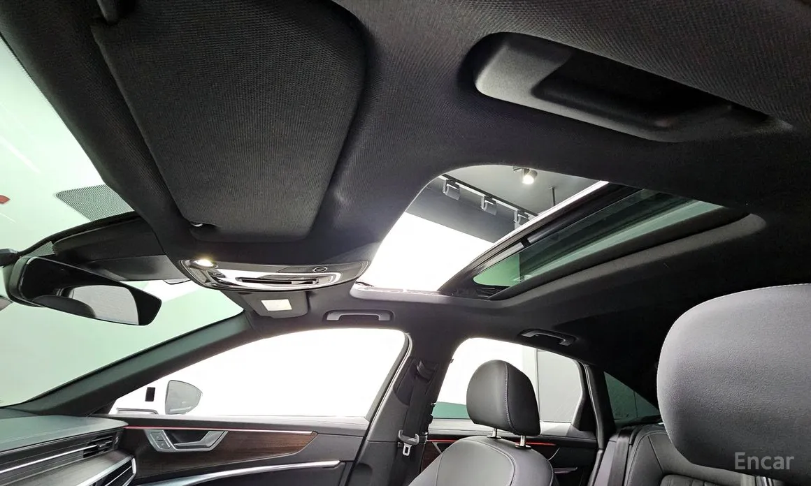 Фото 17 - Audi A6