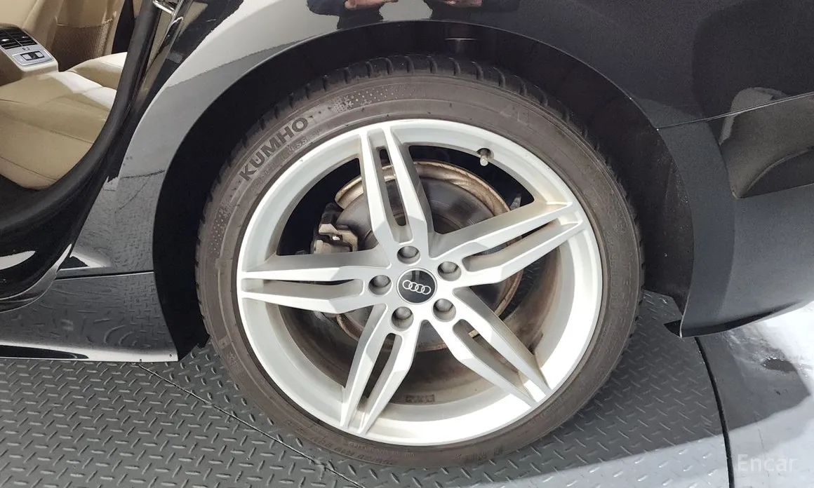 Фото 5 - Audi A5