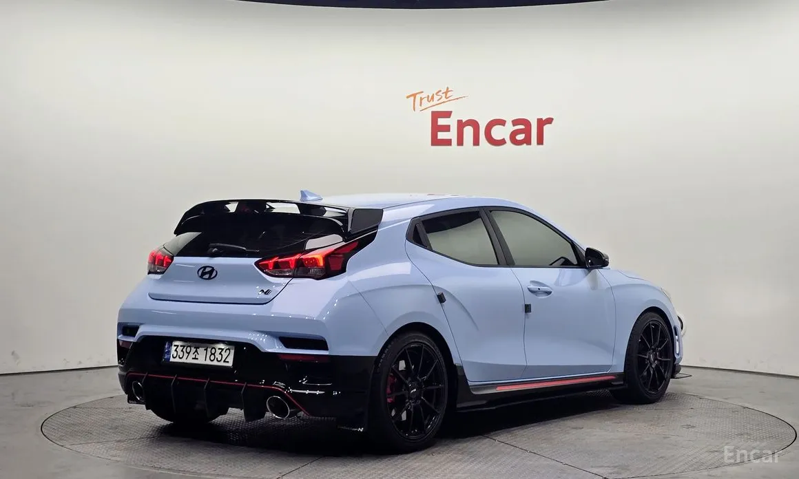 Фото 2 - Hyundai Veloster