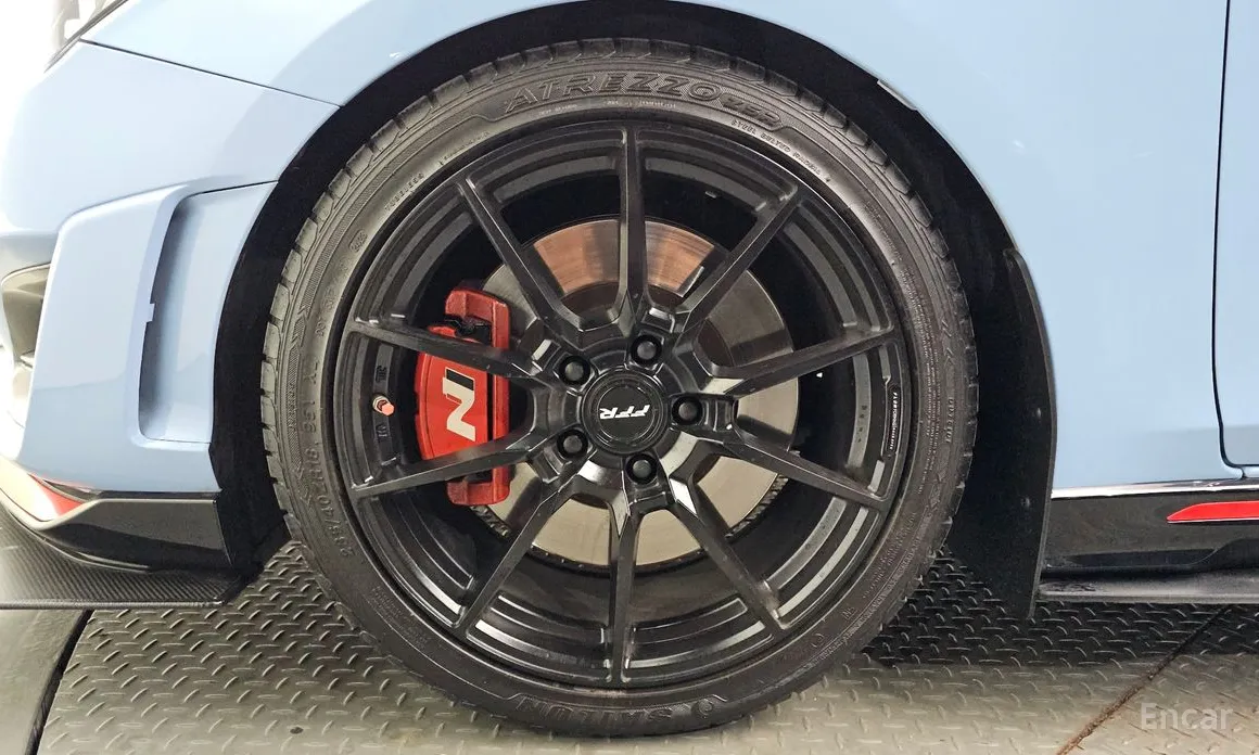 Фото 5 - Hyundai Veloster