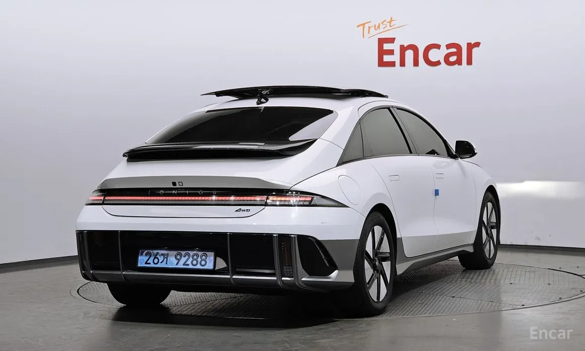 Фото 2 - Hyundai Ioniq 6