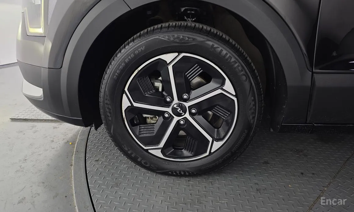 Фото 5 - Kia Niro