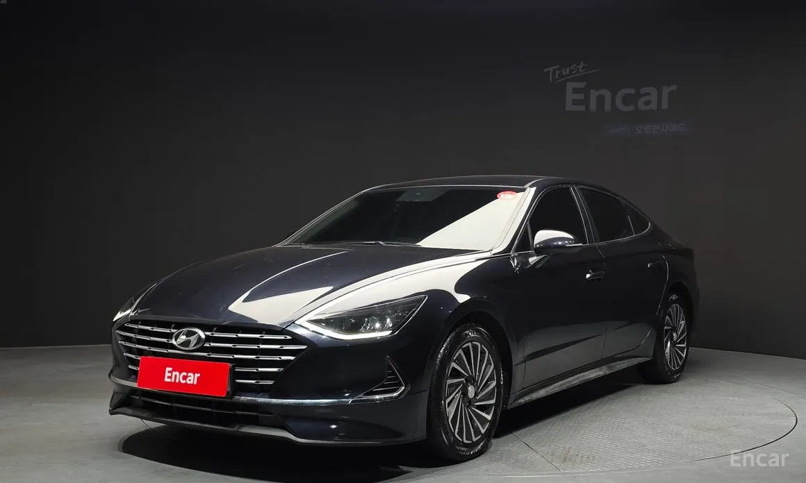 Фото 1 - Hyundai Sonata