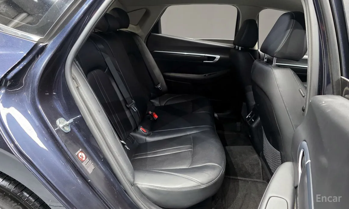 Фото 12 - Hyundai Sonata