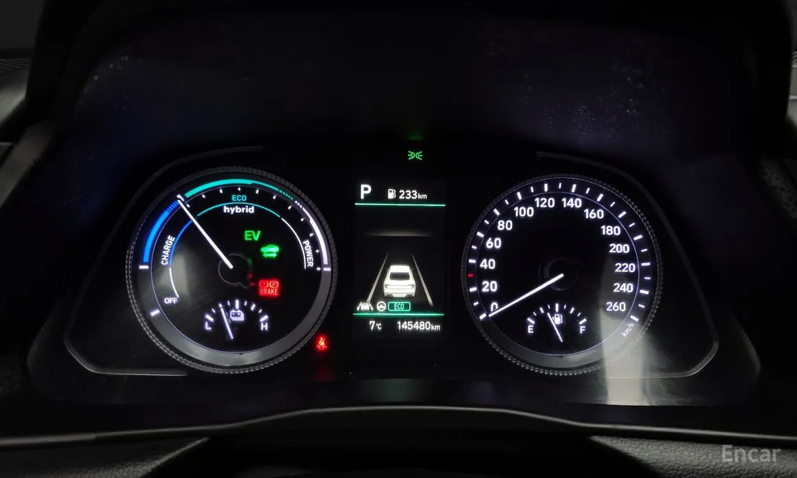 Фото 8 - Hyundai Sonata