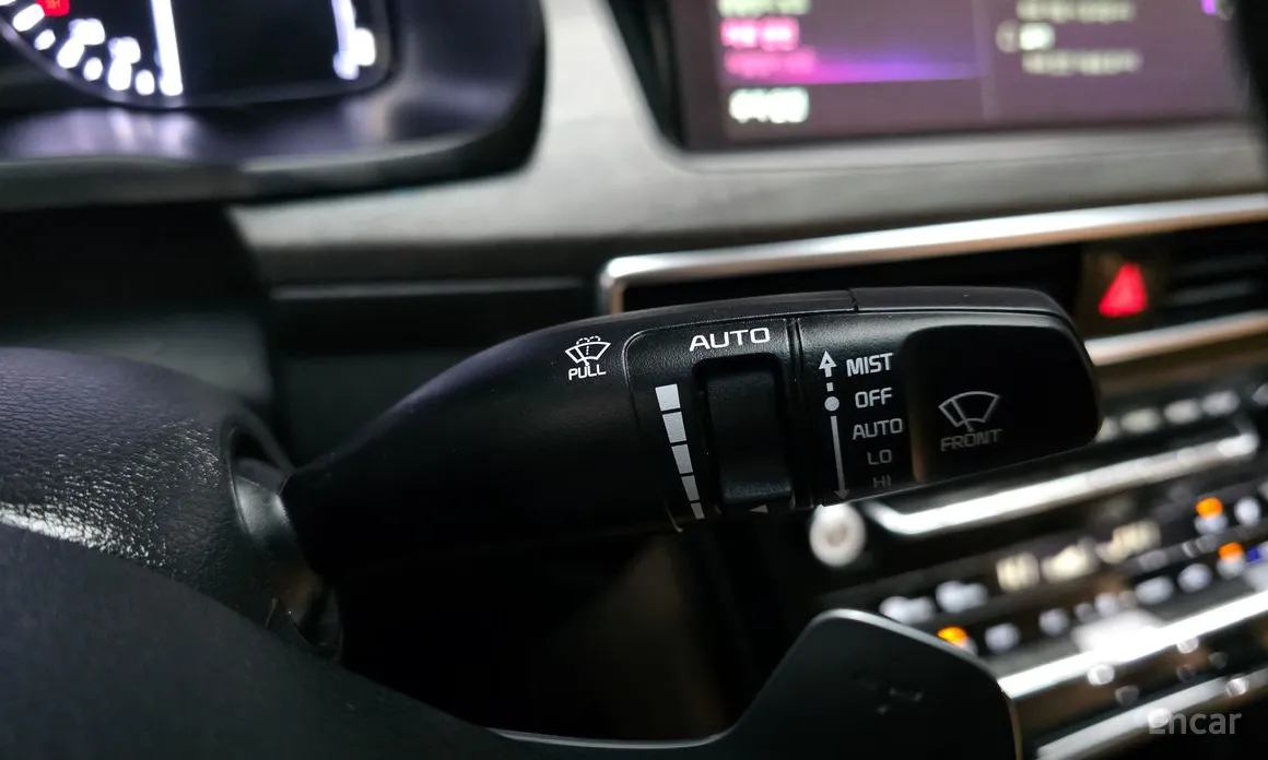 Фото 18 - Kia K7