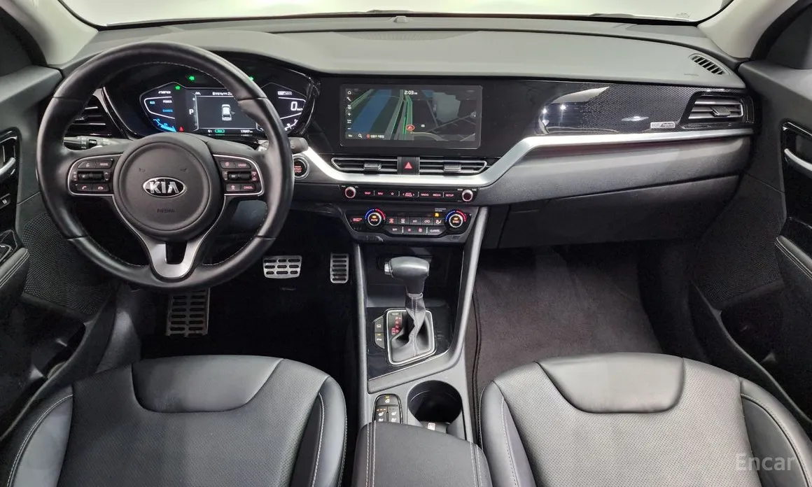 Фото 7 - Kia Niro