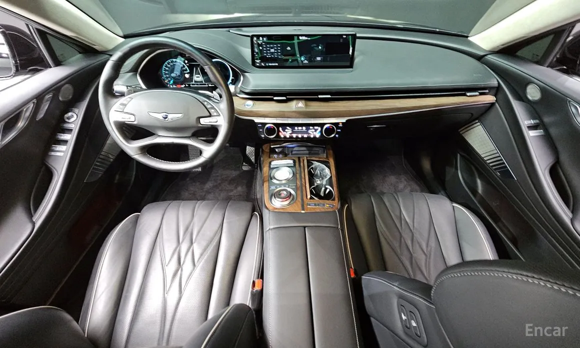 Фото 7 - Genesis G80