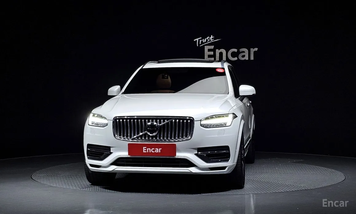 Фото 3 - Volvo XC90