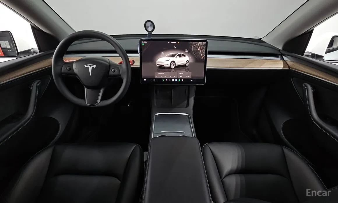 Фото 7 - Tesla Model Y