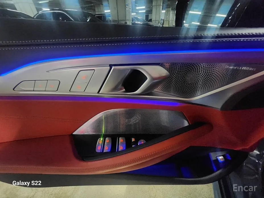 Фото 12 - BMW 8 Series