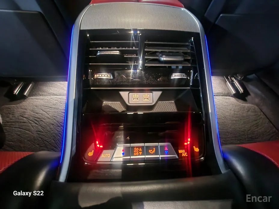 Фото 17 - BMW 8 Series