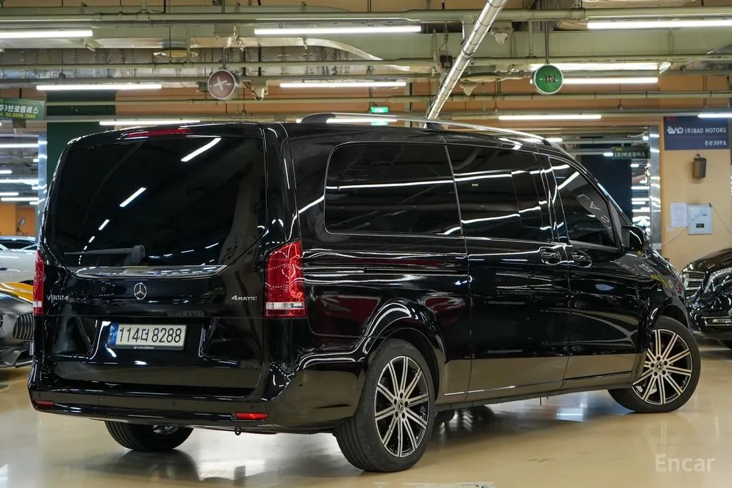 Фото 3 - Mercedes-Benz V-Class