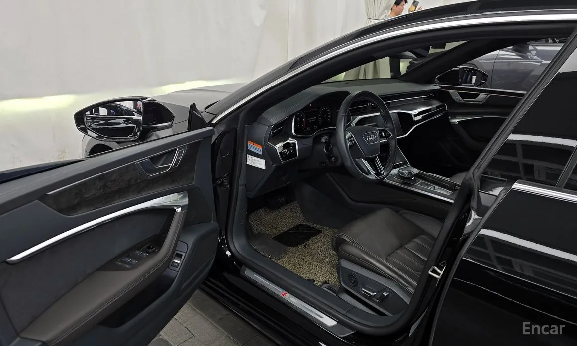 Фото 10 - Audi A7