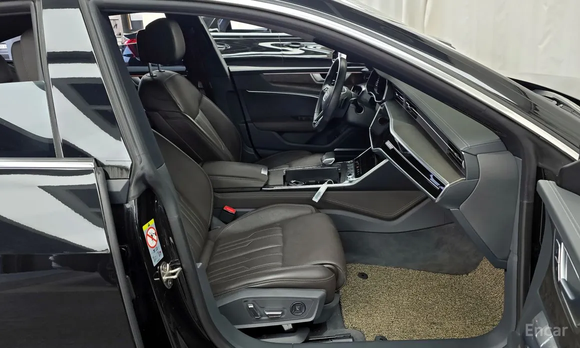 Фото 11 - Audi A7