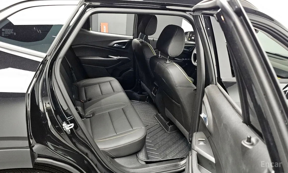 Фото 12 - Chevrolet Trax