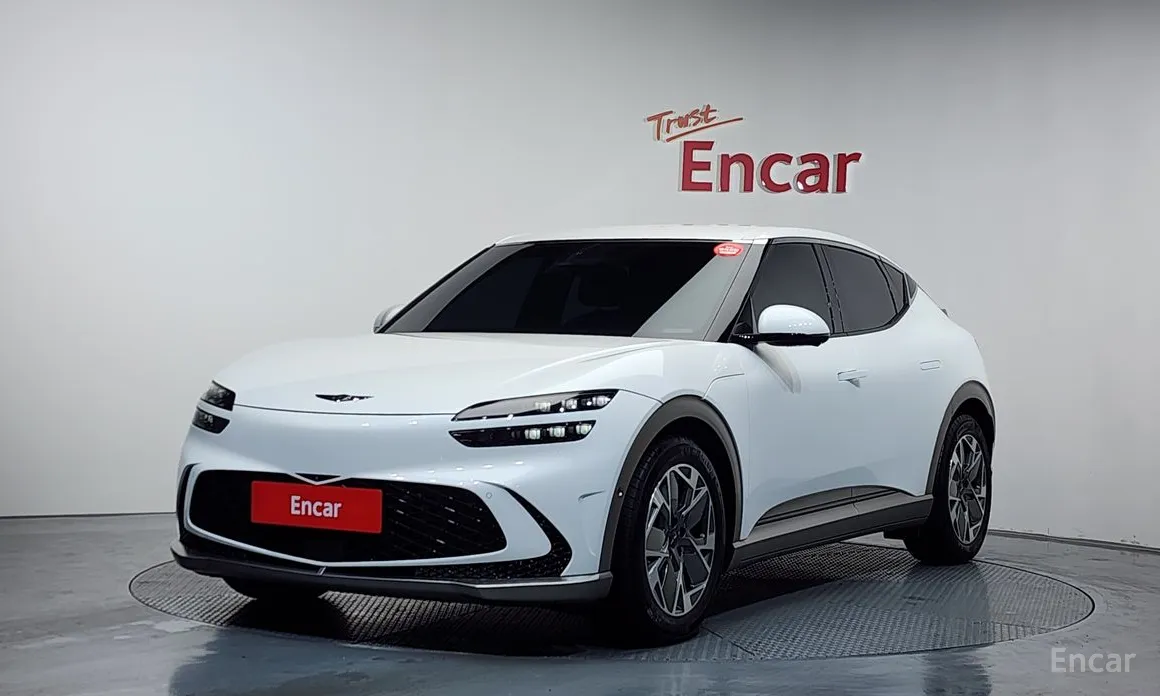 Фото 1 - Genesis GV60