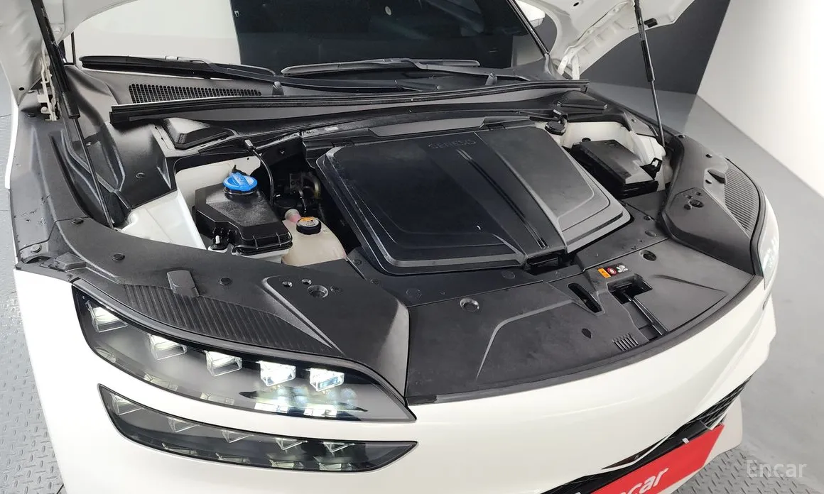 Фото 6 - Genesis GV60