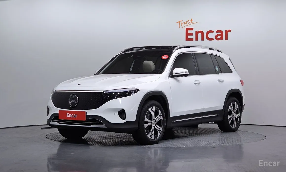 Фото 1 - Mercedes-Benz EQB