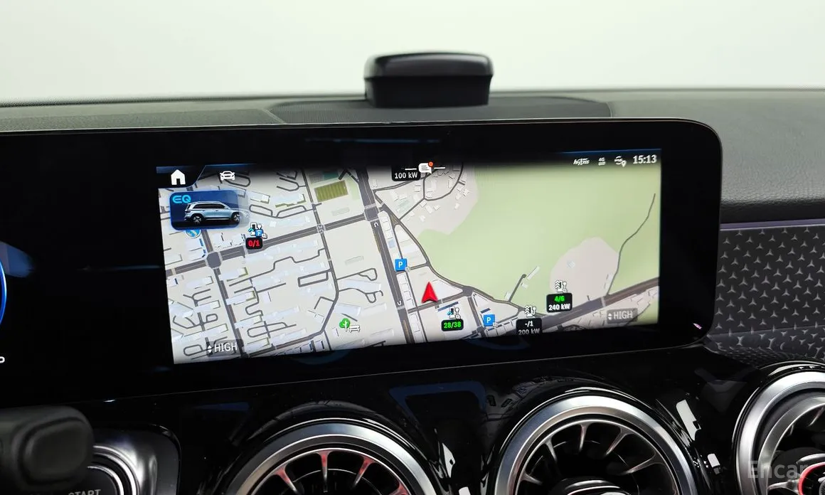 Фото 15 - Mercedes-Benz EQB