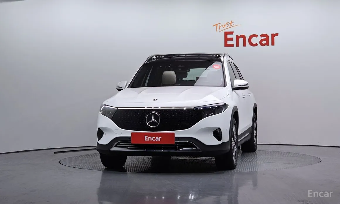 Фото 3 - Mercedes-Benz EQB