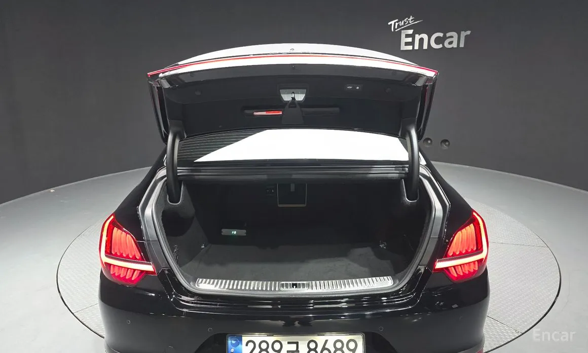 Фото 20 - Kia K9